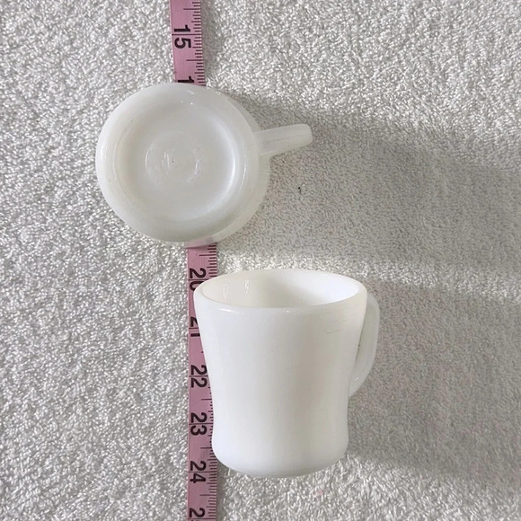 Vintage  Federal Heat Proof Milk Glass Mugs x2 - Picture 10 of 10